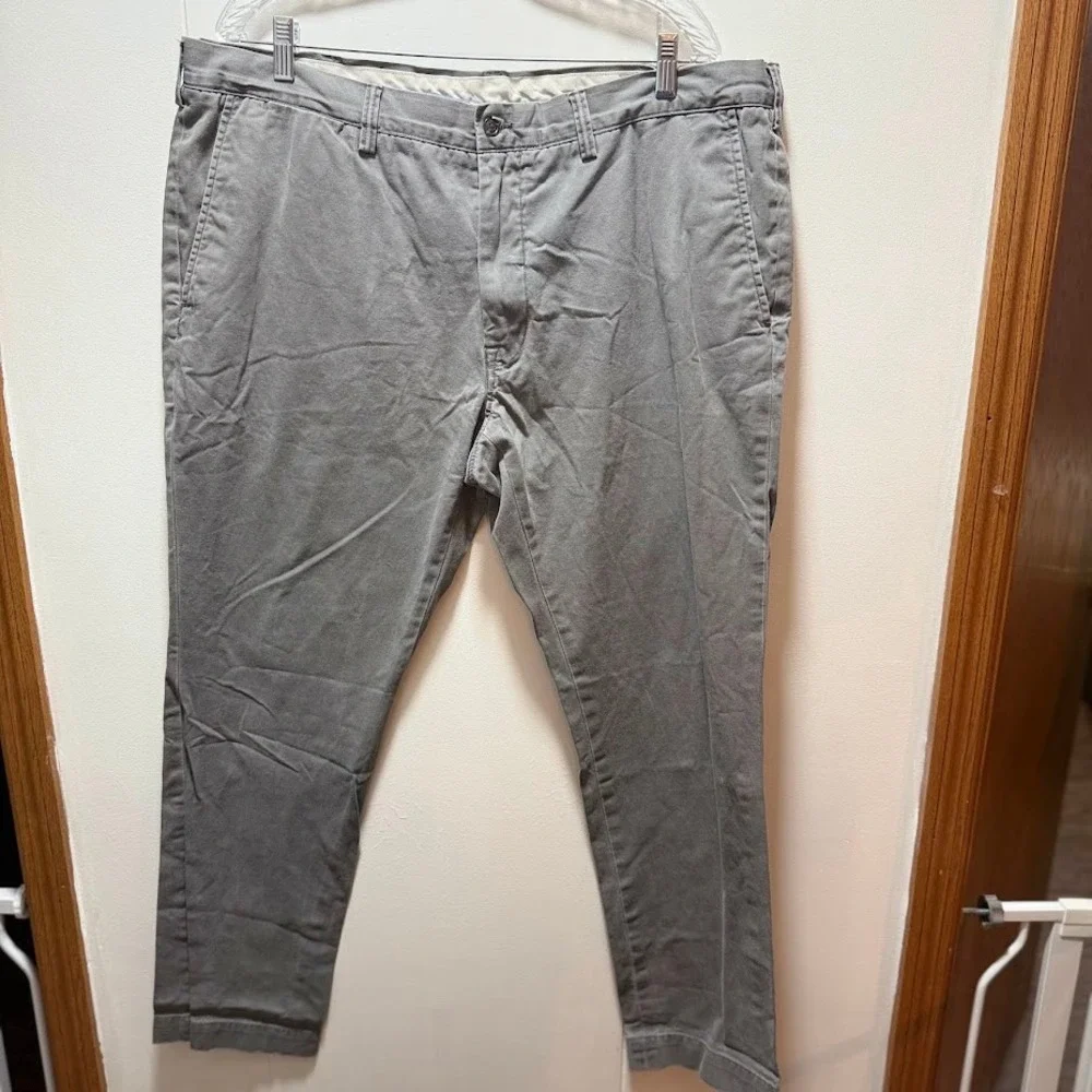Polo Ralph Lauren The Polo Chino Mens 42x32 Gray Cotton Twill‎ Straight Pants